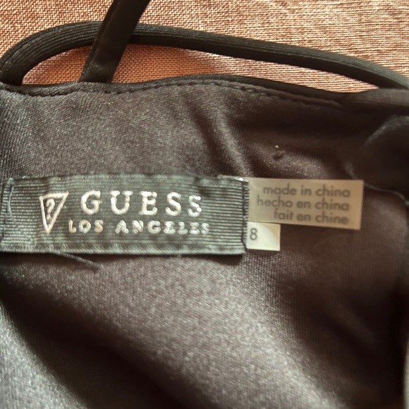 Dress - Picture 3 of 3